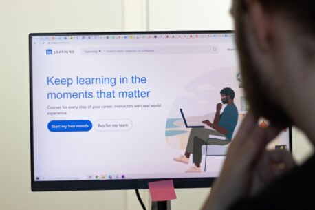 Man at laptop using LinkedIn Learning
